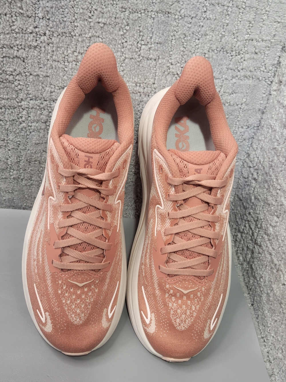 Hoka One One Clifton 10 Women's US Size 8.5B Blush Rose Latte Athletic Sneakers. - Picture 10 of 11